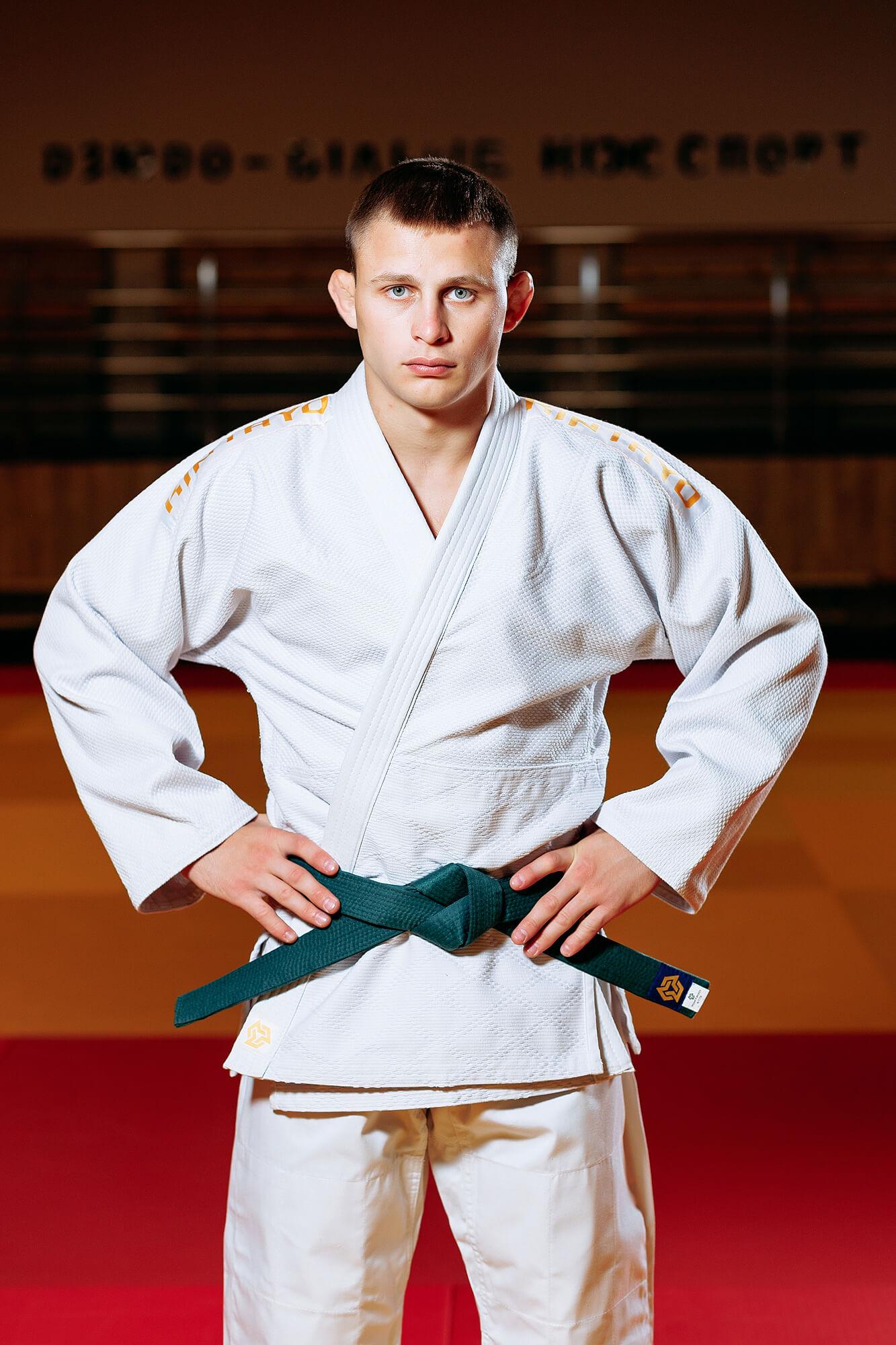 Кімоно для дзюдо біле, TM "Kintayo" Wazari, 140 зріст, щільність 550 гр/м.кв. 4
